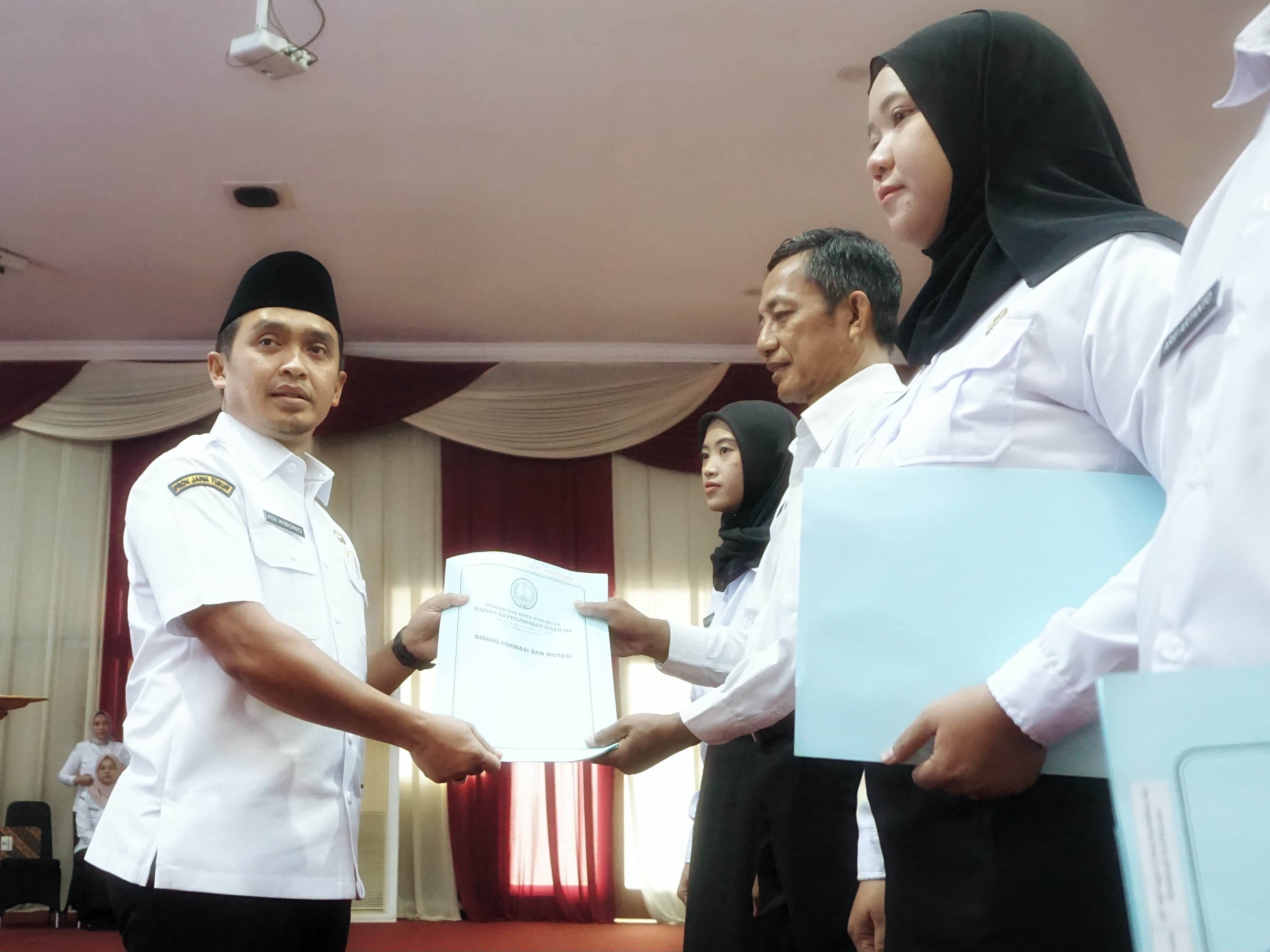 97 ASN Kota Pasuruan Terima SK Pengangkatan PPPK