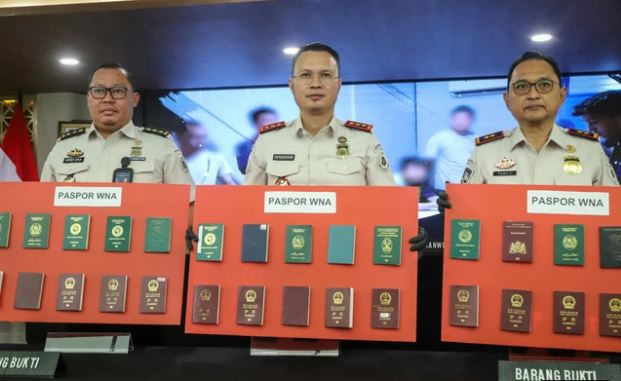 Tercatat 346 WNA Terjaring Operasi Wirawaspada, Imigrasi Soroti Tingginya Pelanggaran WN China