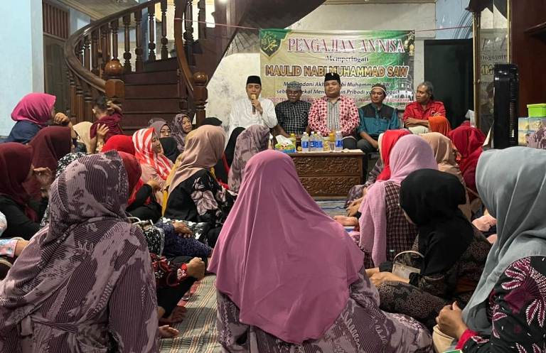 Hadiri Peringatan Maulid Nabi, Eri Cahyadi Ajak Bangun Surabaya dengan Mahabbah