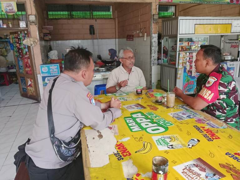 Polsek Pakal Gelar Jumat Curhat di Kampus, Imbau Jaga Kamtibmas di Lingkungan Akademik