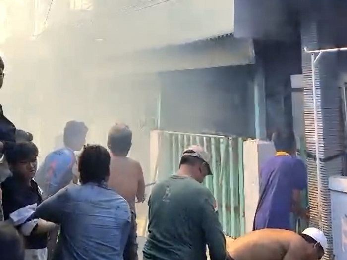 Kebakaran Rumah di Mandaranrejo Pasuruan Nyaris Merembet ke Permukiman Padat