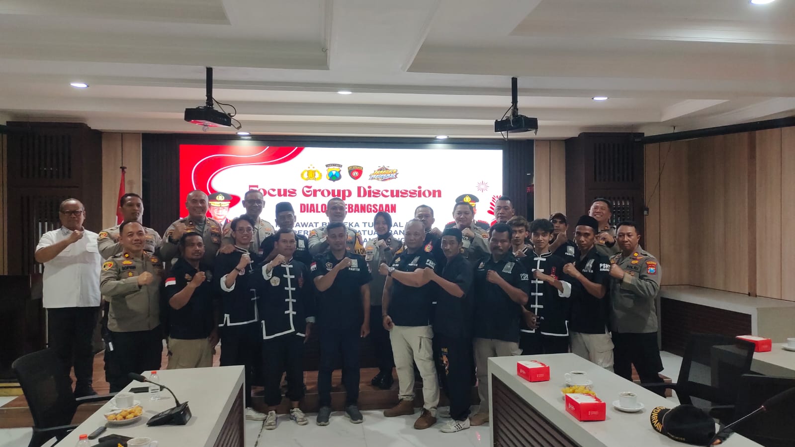 Polres Pelabuhan Tanjung Perak Rangkul Perguruan Silat Jaga Kerukunan