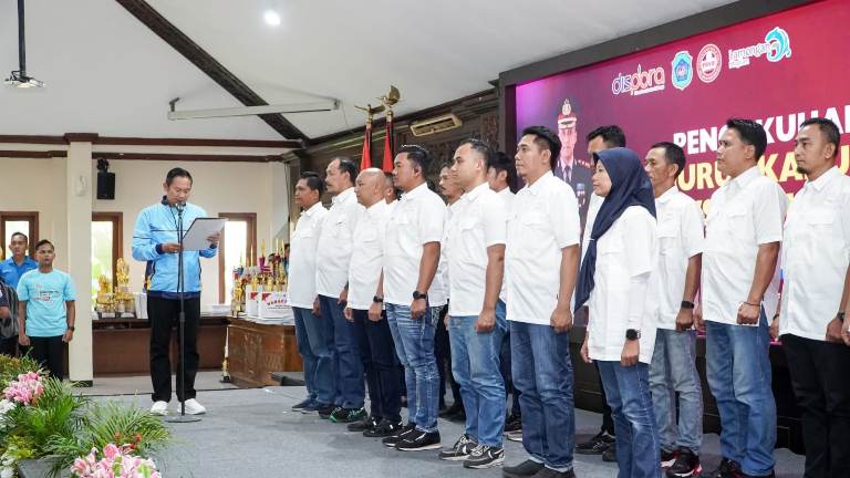 Apresiasi Atlet dan Kukuhkan PBVSI, Pemkab Lamongan Peringati Haornas XLII