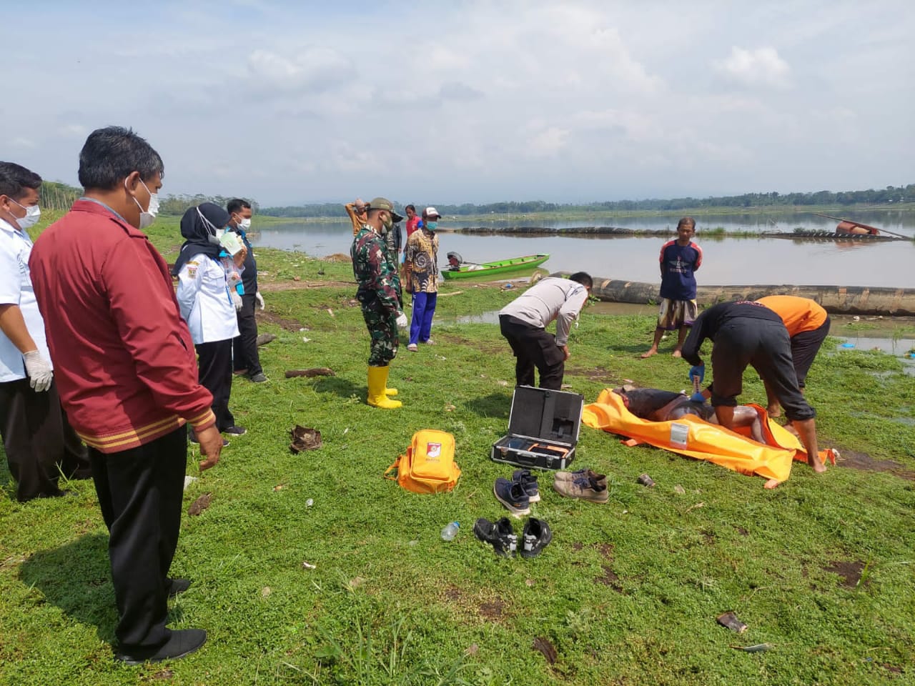 Polisi Selidiki Jasad Pria di Aliran Sungai Brantas Kalipare