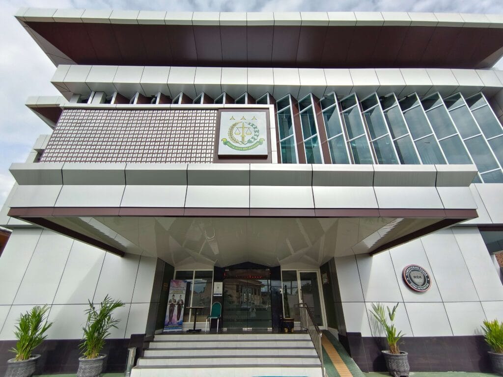 Jabatan PJU Kejari Kota Madiun Bedol Deso Usai OTT KPK