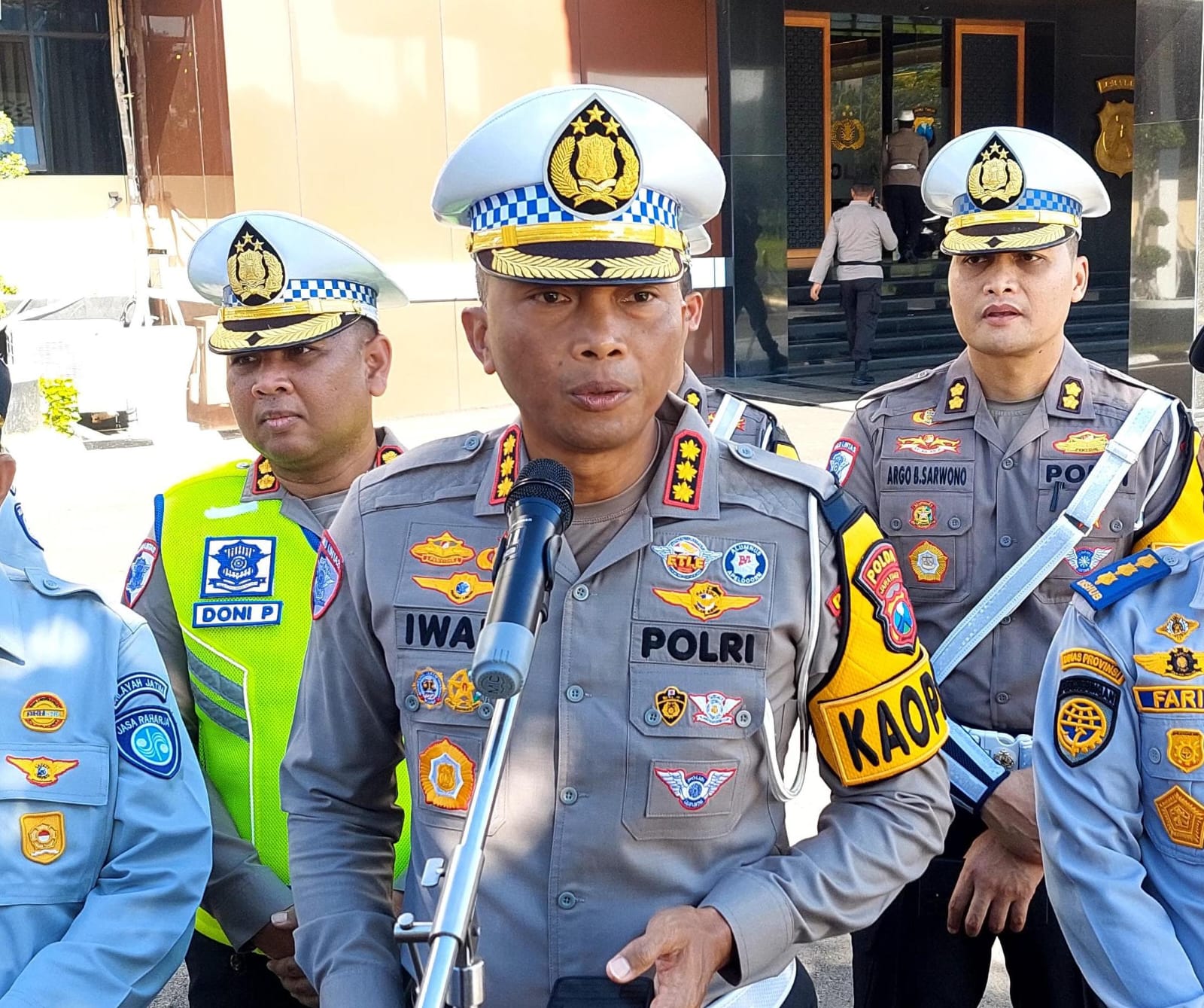 Ditlantas Polda Jatim Siapkan 115 Pospam di Jalur Obyek Wisata