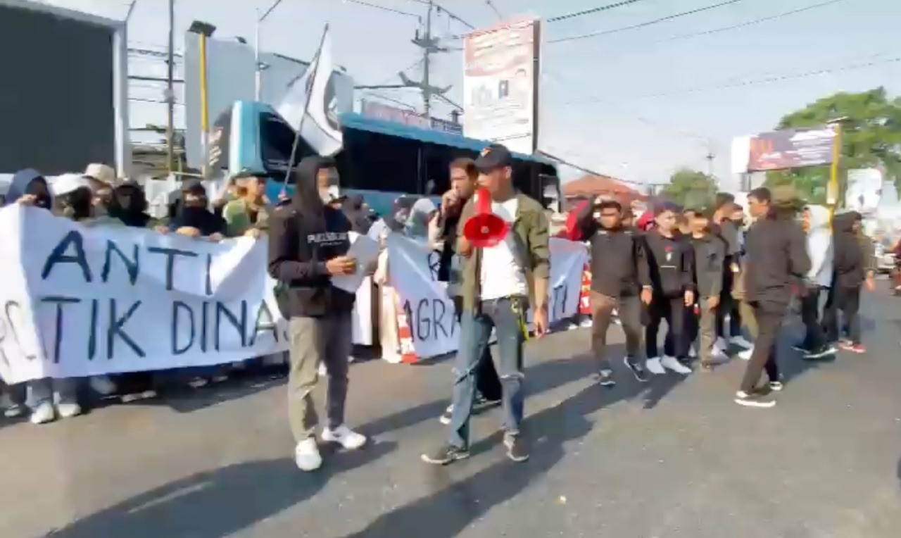 Mahasiswa di Jogja Demo: Indonesia di Ambang Cengkraman Politik Dinasti