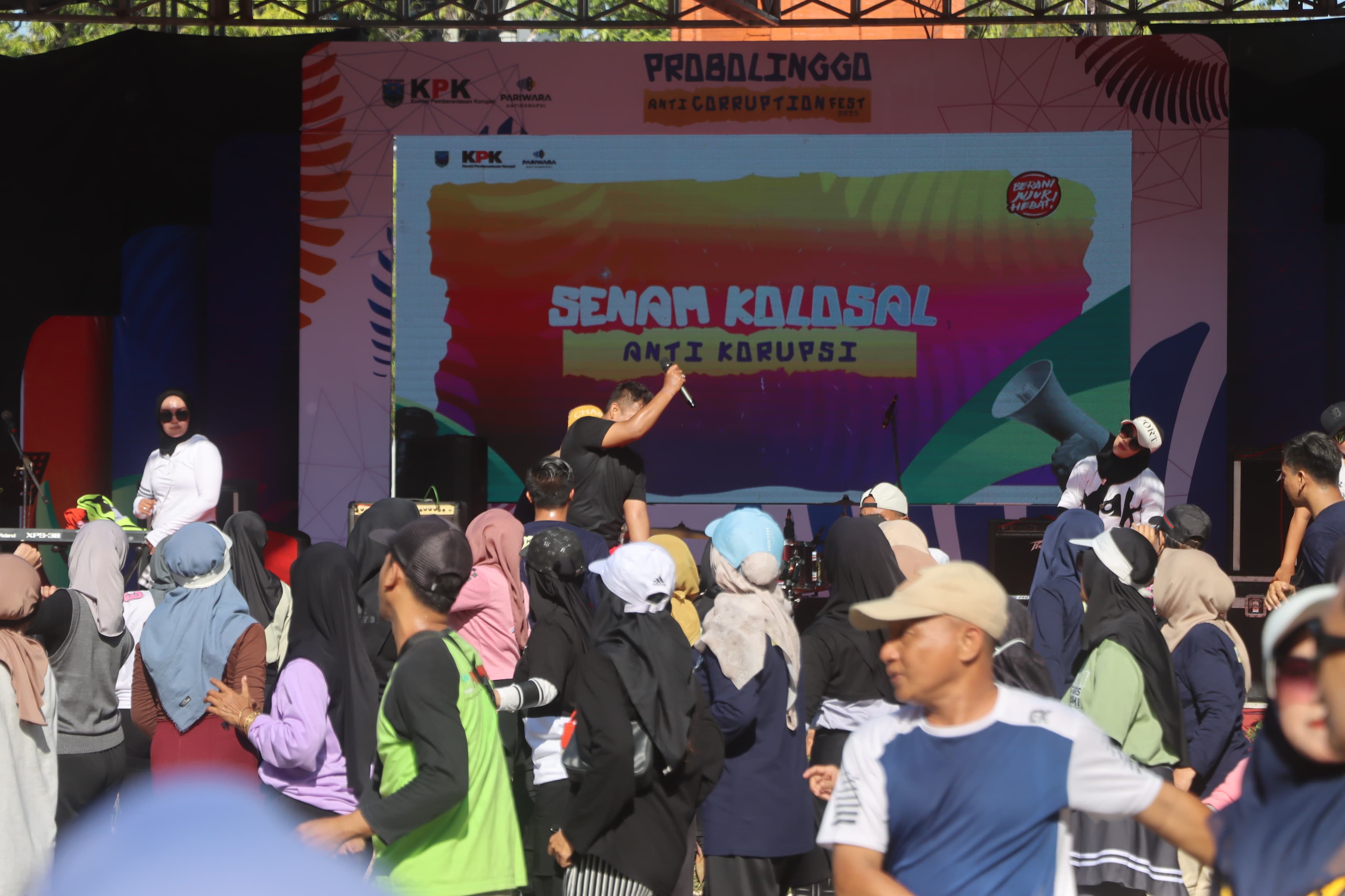 Kapolres Probolinggo Hadiri Probolinggo Anti Corruption Fest 2025 di Stadion Gelora Merdeka Kraksaan 