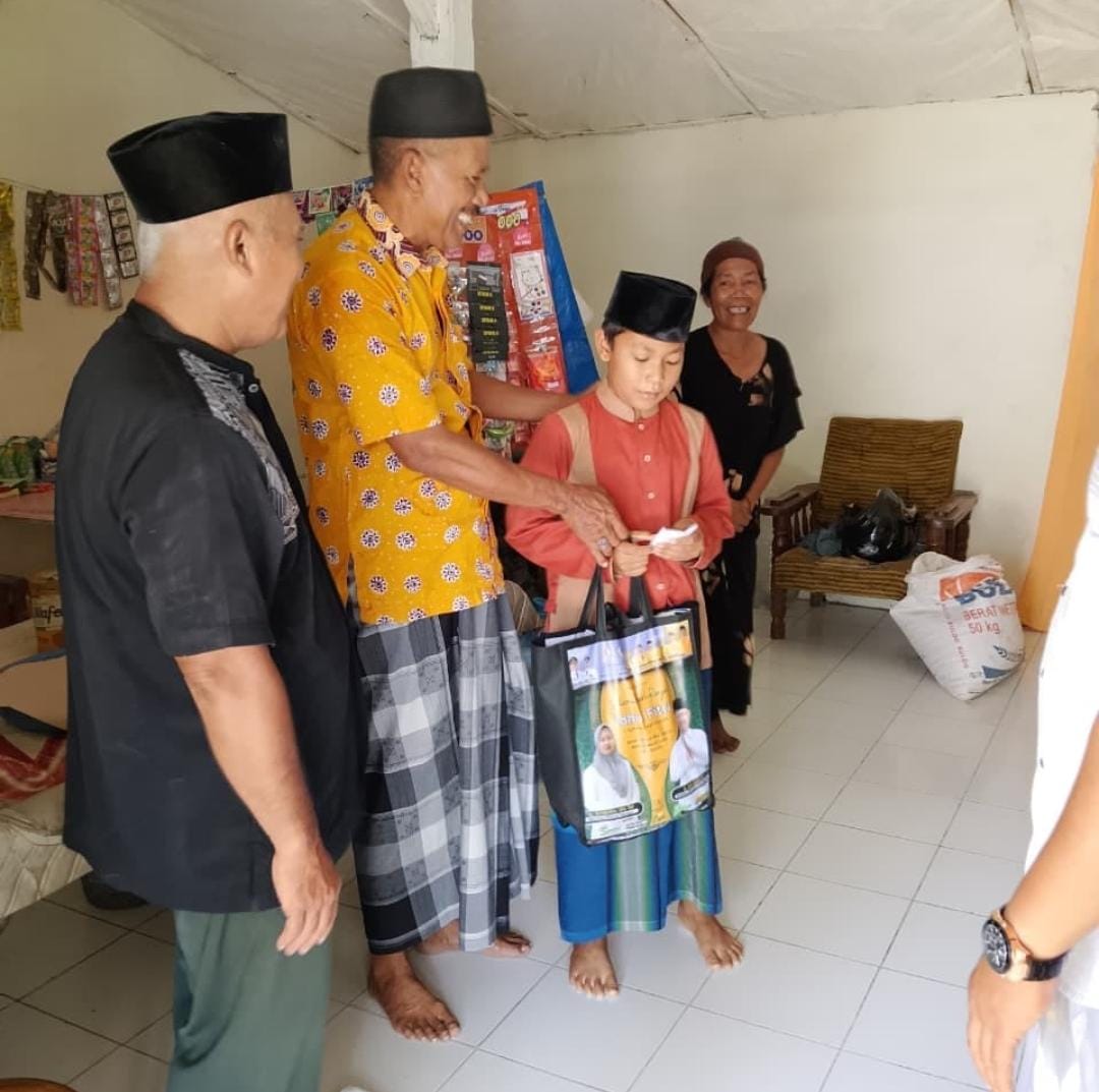 Bersama KSB Yayasan Asmedia Center Indonesia Bagikan 5.000 Berbagi kepada Warga Kurang Mampu