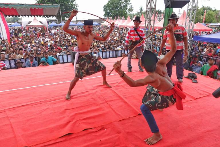 Lestarikan Tradisi, Situbondo Gelar Festival Ojhung 2025