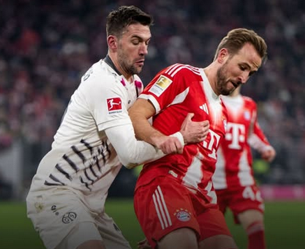 Penalti Akhir Kane Selamatkan Bayern dari Kekalahan Kontra Mainz