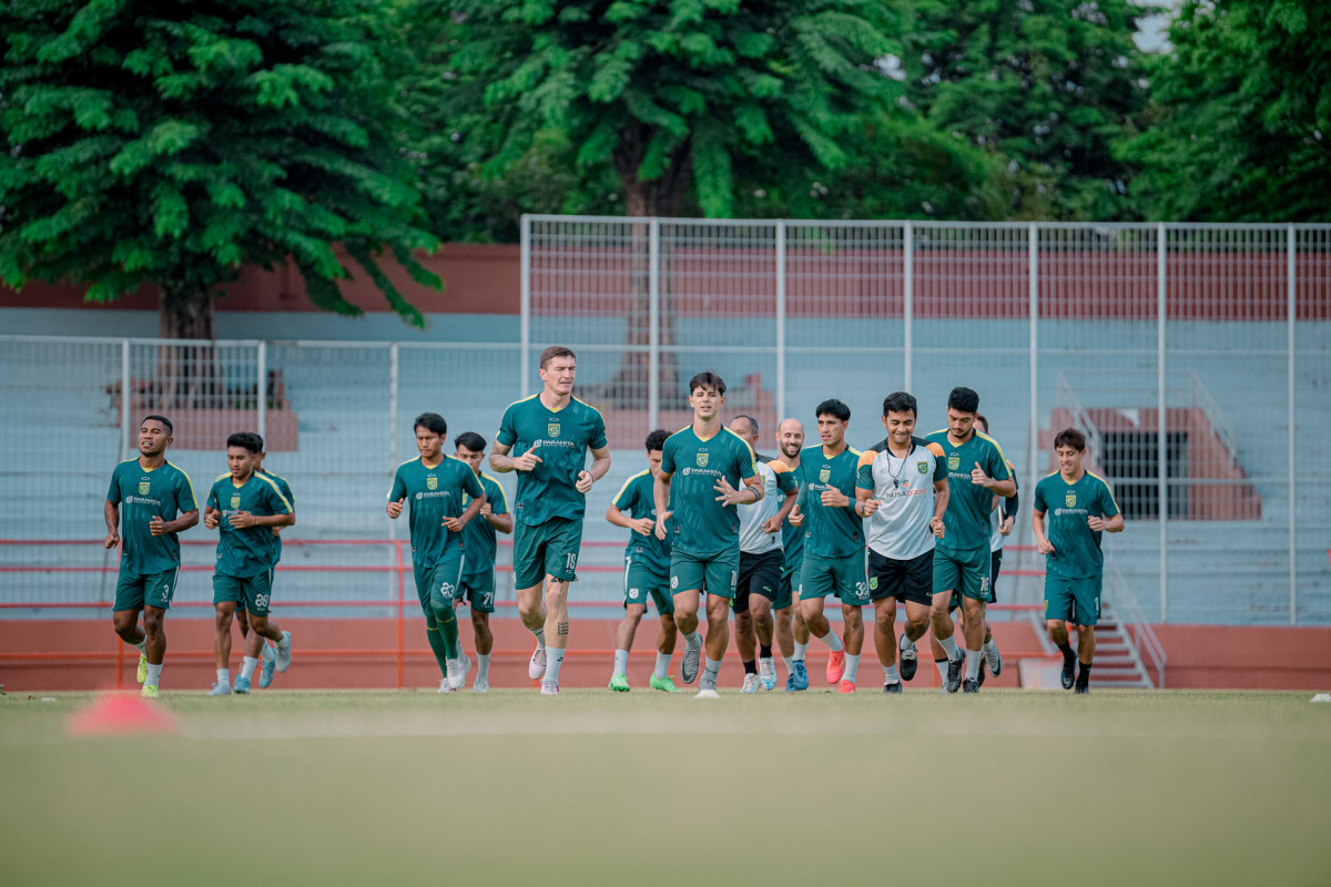 Laga Klasik Persebaya Vs Persija, Paul Munster Incar Kemenangan