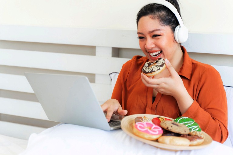 Mindful Eating Jadi Tren Gaya Hidup Sehat Tanpa Diet Ketat