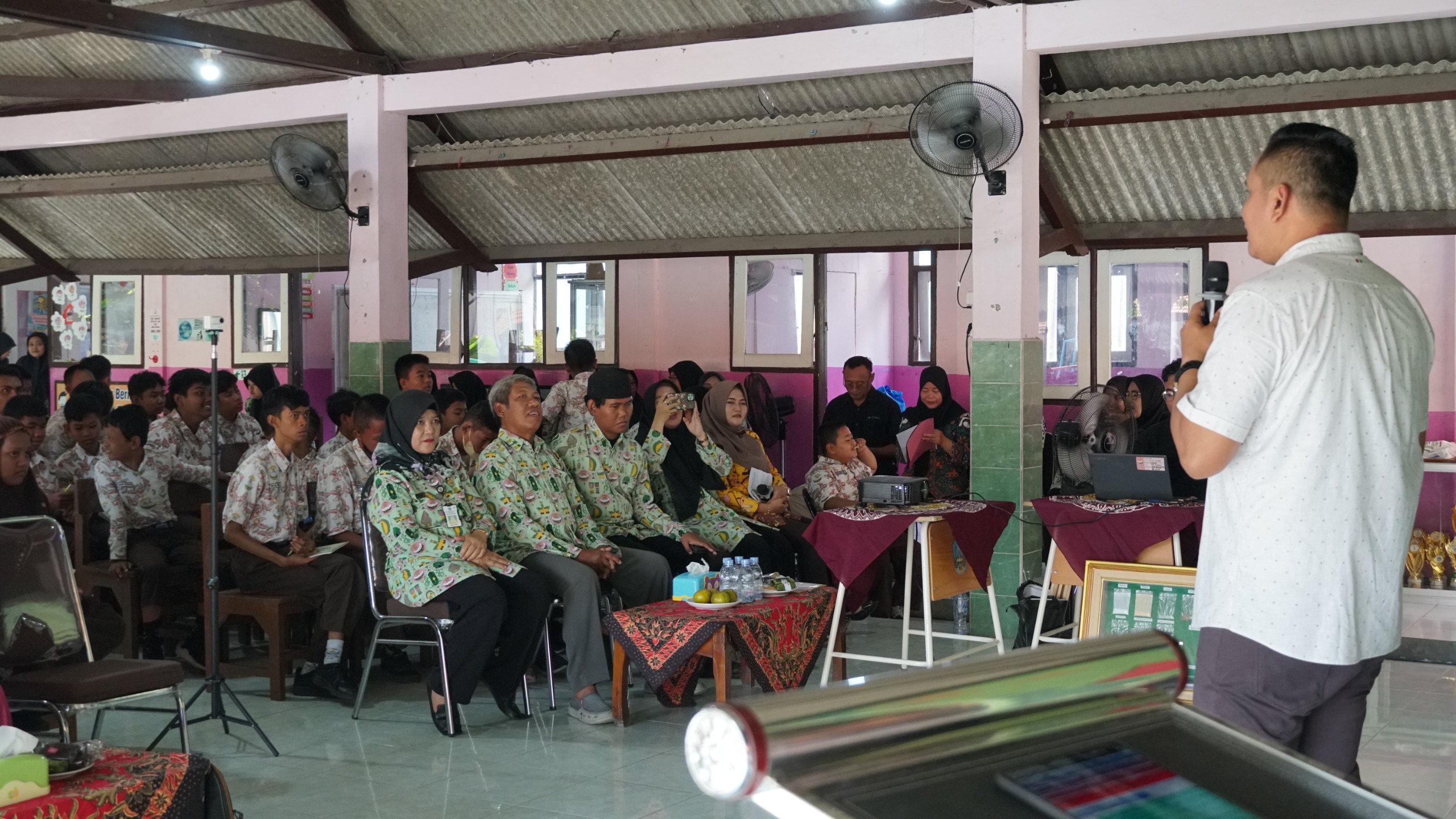 Satreskoba Polres Gresik Edukasi Bahaya Narkoba di SLB Bhayangkari 2