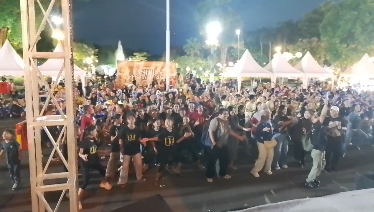 DJ Windy Guncang SFF 2026, Ratusan Penonton Larut dalam Irama EDM dan Ambyar