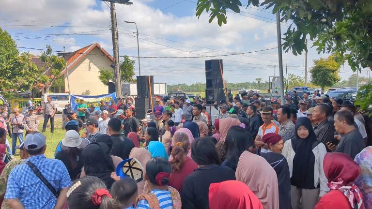 Salahgunakan Dana, Warga Desak Bendahara Desa Dempelan Madiun Dicopot 