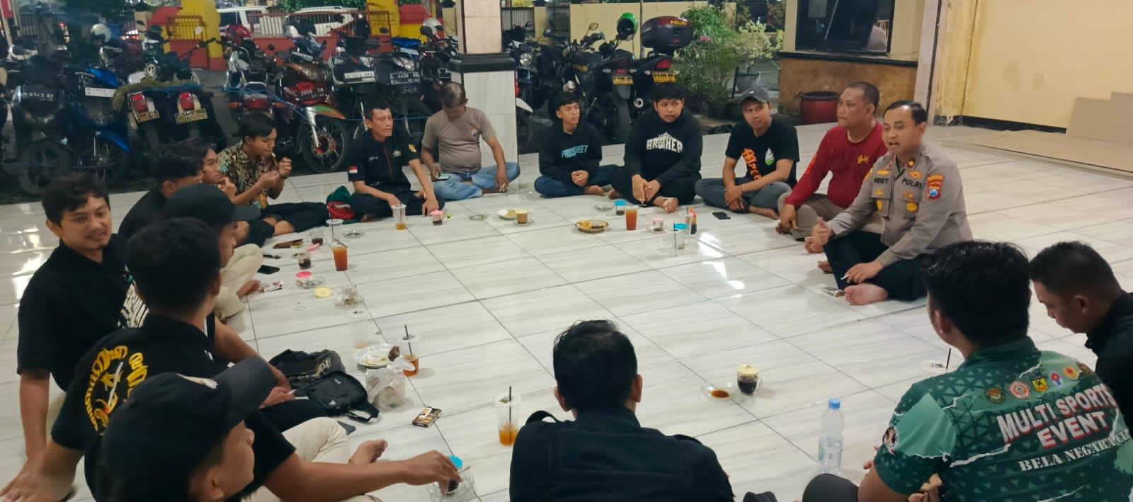 Kapolsek Wonokromo Gelar Forum Silaturahmi Perguruan Pencak Silat, Jaga Kamtibmas Surabaya