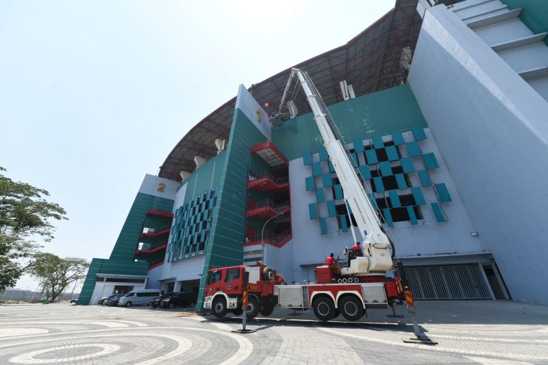 Keren! Surabaya Siap Jadi Tuan Rumah Piala Dunia U-17, Eri Cahyadi Gandeng Pegiat Mural Percantik Stadion GBT