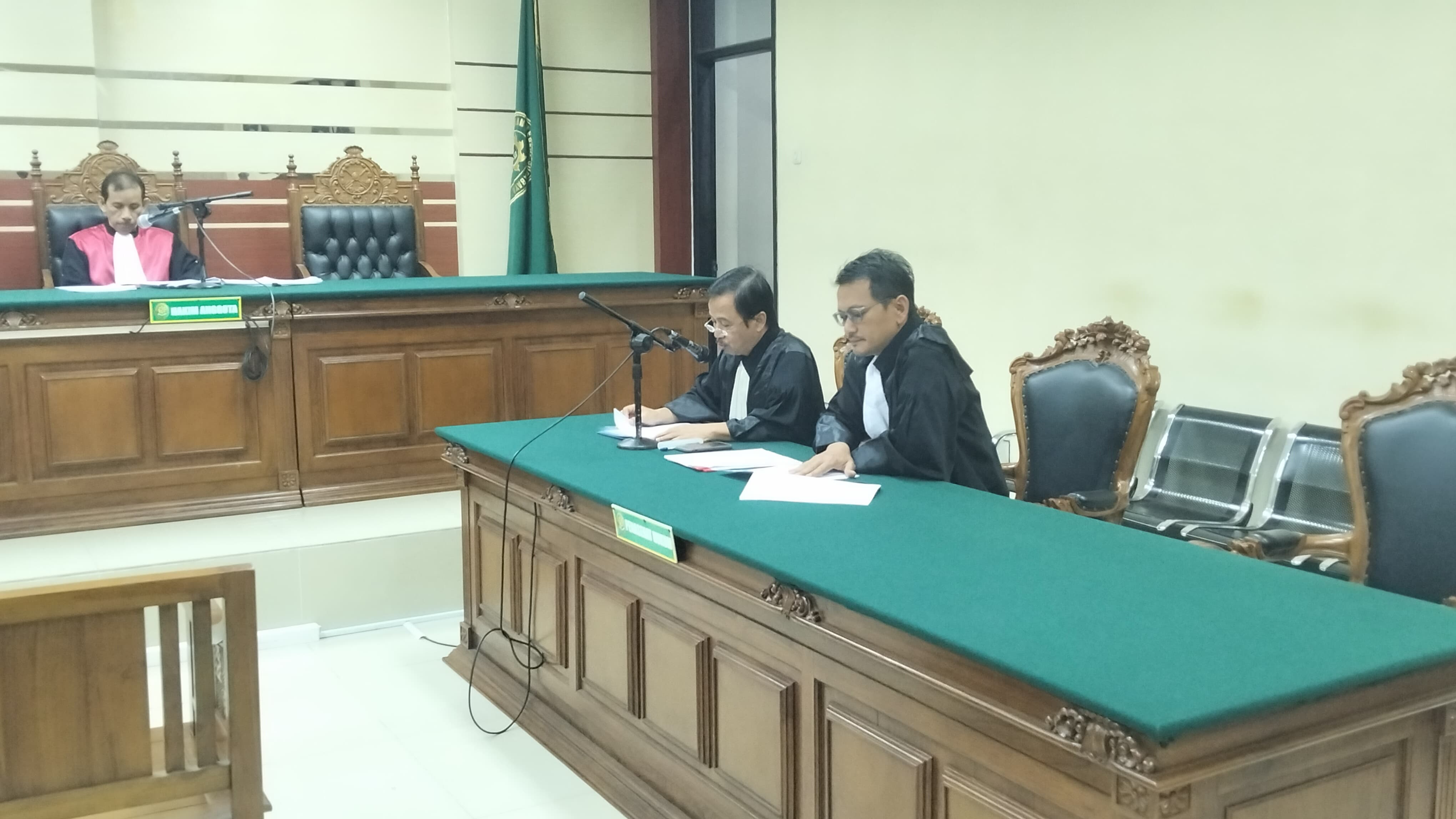 PH Sebut Audit Kejaksaan Cacat Hukum, Minta Dakwaan Korupsi Kolam Renang Kades Madiun Batal