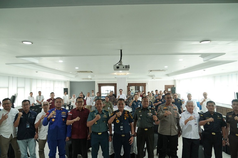 Jalin Koordinasi, Imigrasi Tanjung Perak Hadir Bersama Unsur Maritim di Wilayah Pelabuhan Tanjung Perak