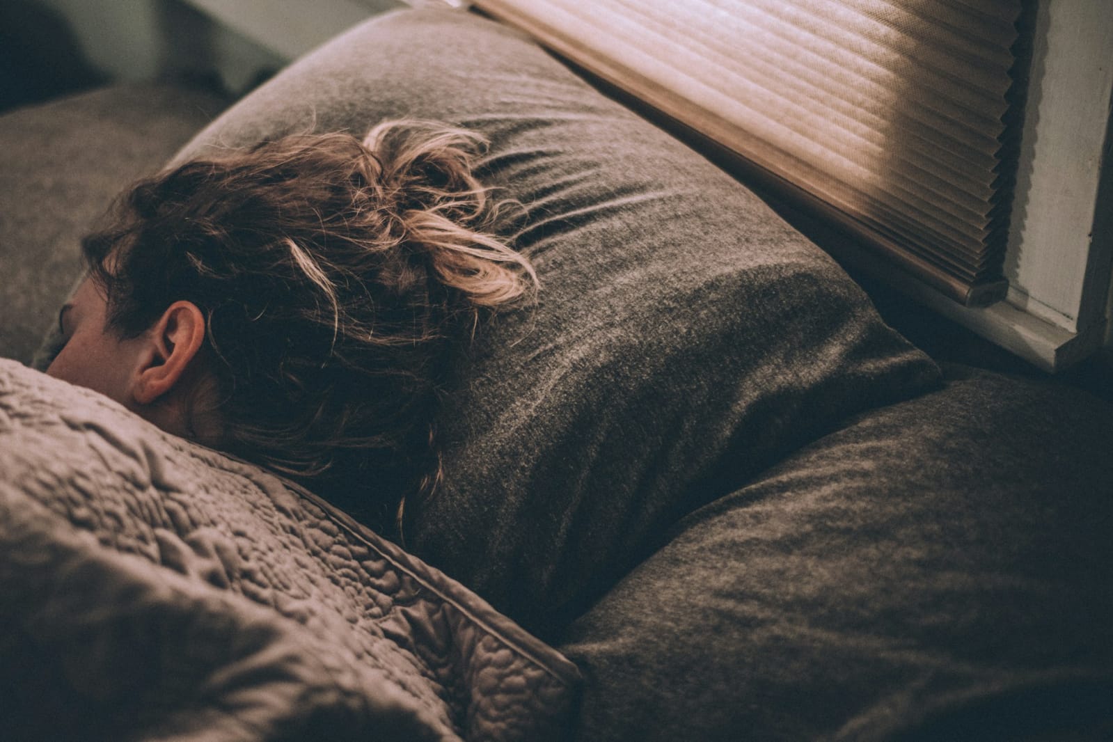 7 Hal yang Wajib Kamu Coba untuk Menjaga Pola Tidur yang Baik