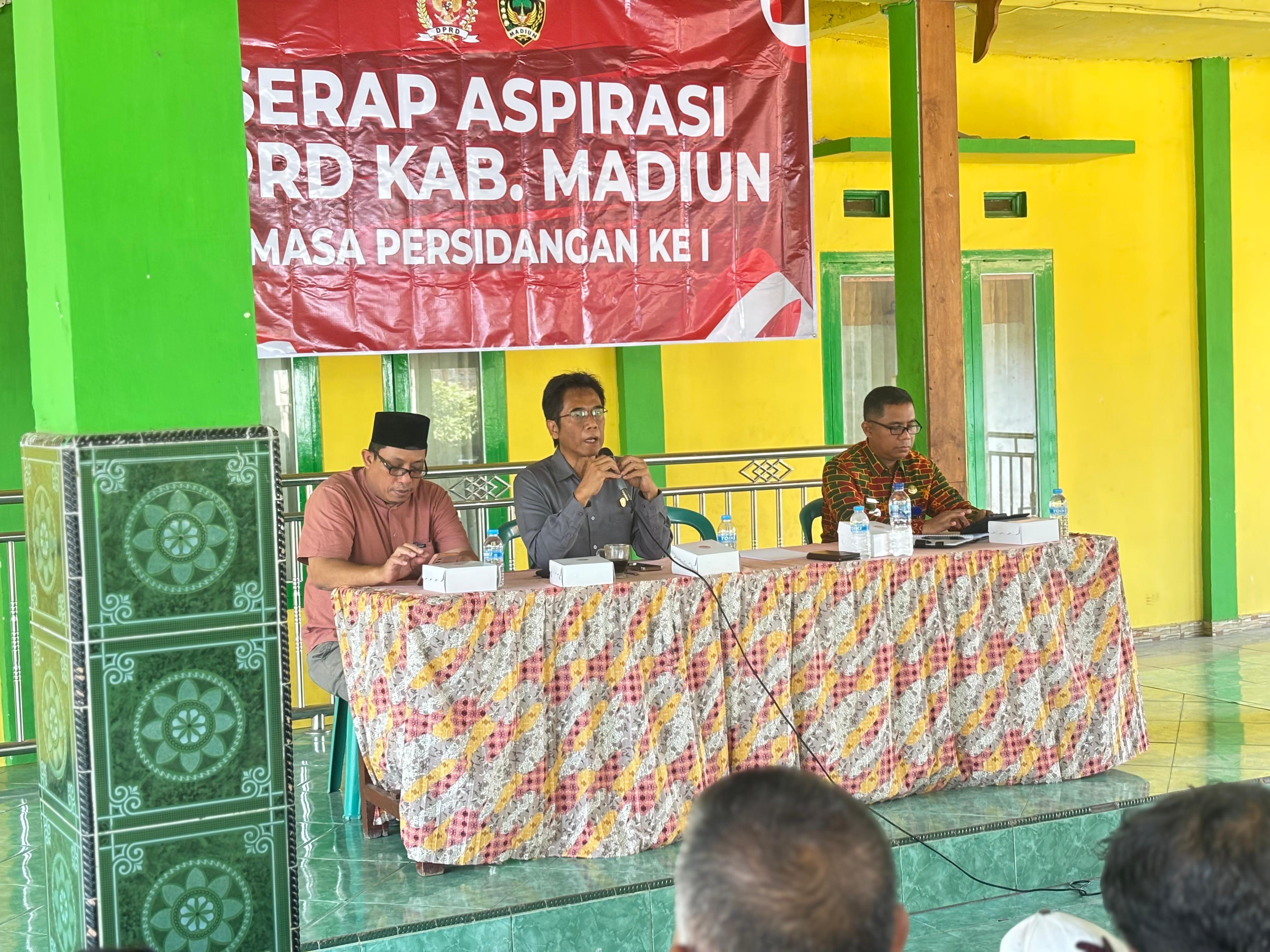 Gelar Reses, Ketua Komisi C DPRD Madiun Jaring Masukan Warga Terkait Draf Raperda Desa