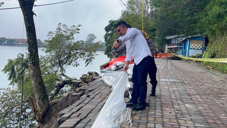 Ketua DPRD Magetan Sidak Talud Sarangan Ambrol