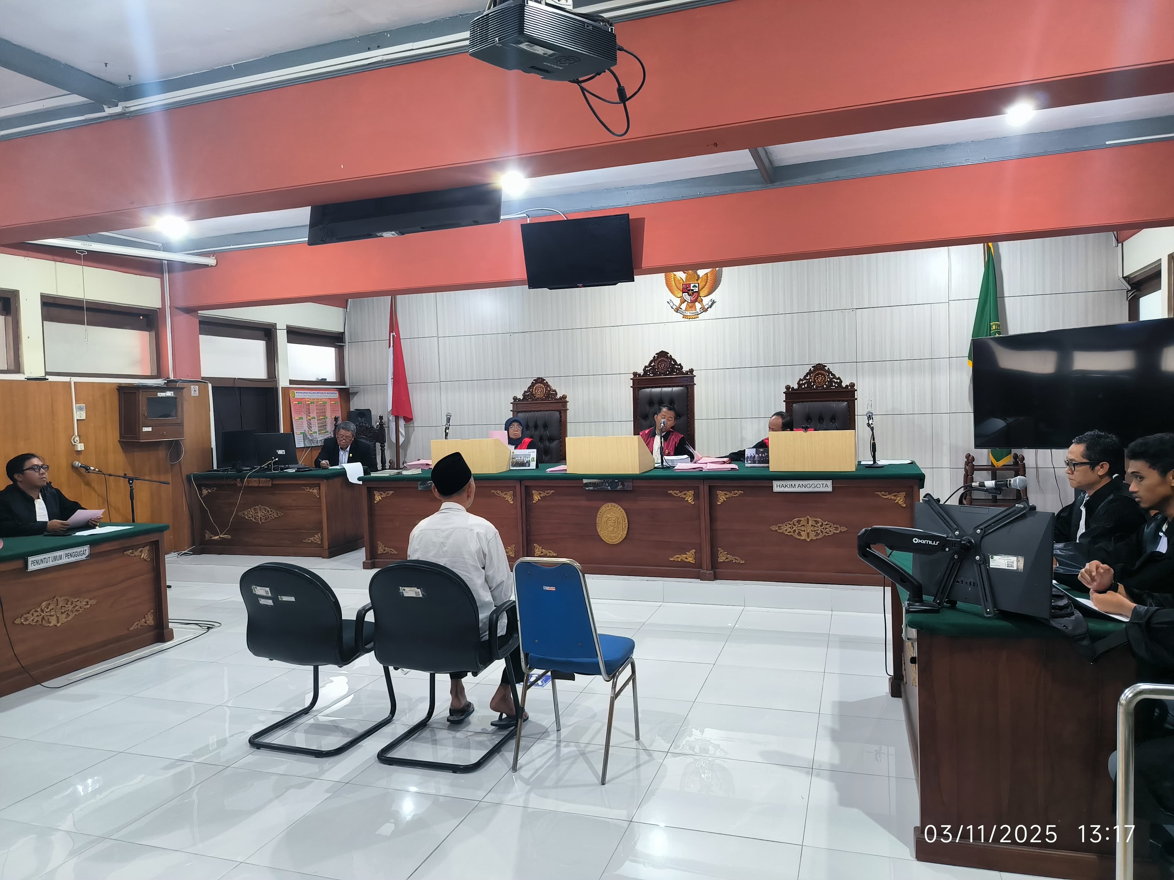 Terdakwa Pencabulan Anak Hadapi Ancaman 15 Tahun Penjara