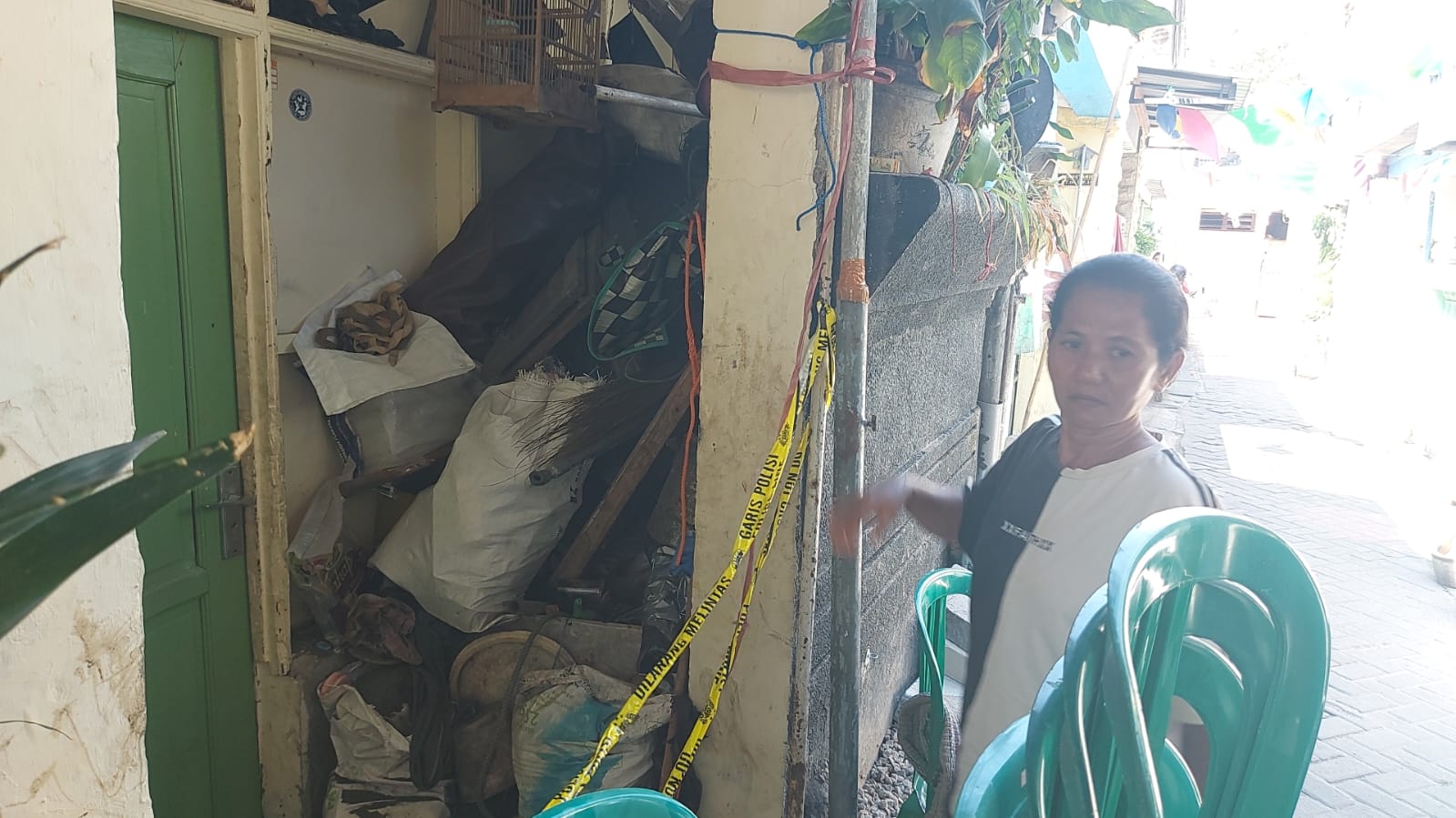 Ayah Pulang Ngopi Temukan Anak Gantung Diri