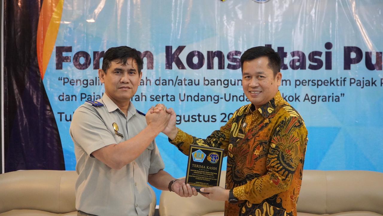 Kasubbag TU ATR/BPN Tulungagung Sampaikan Materi Dalam Forum Konsultasi Publik KPP Pratama Tulungagung