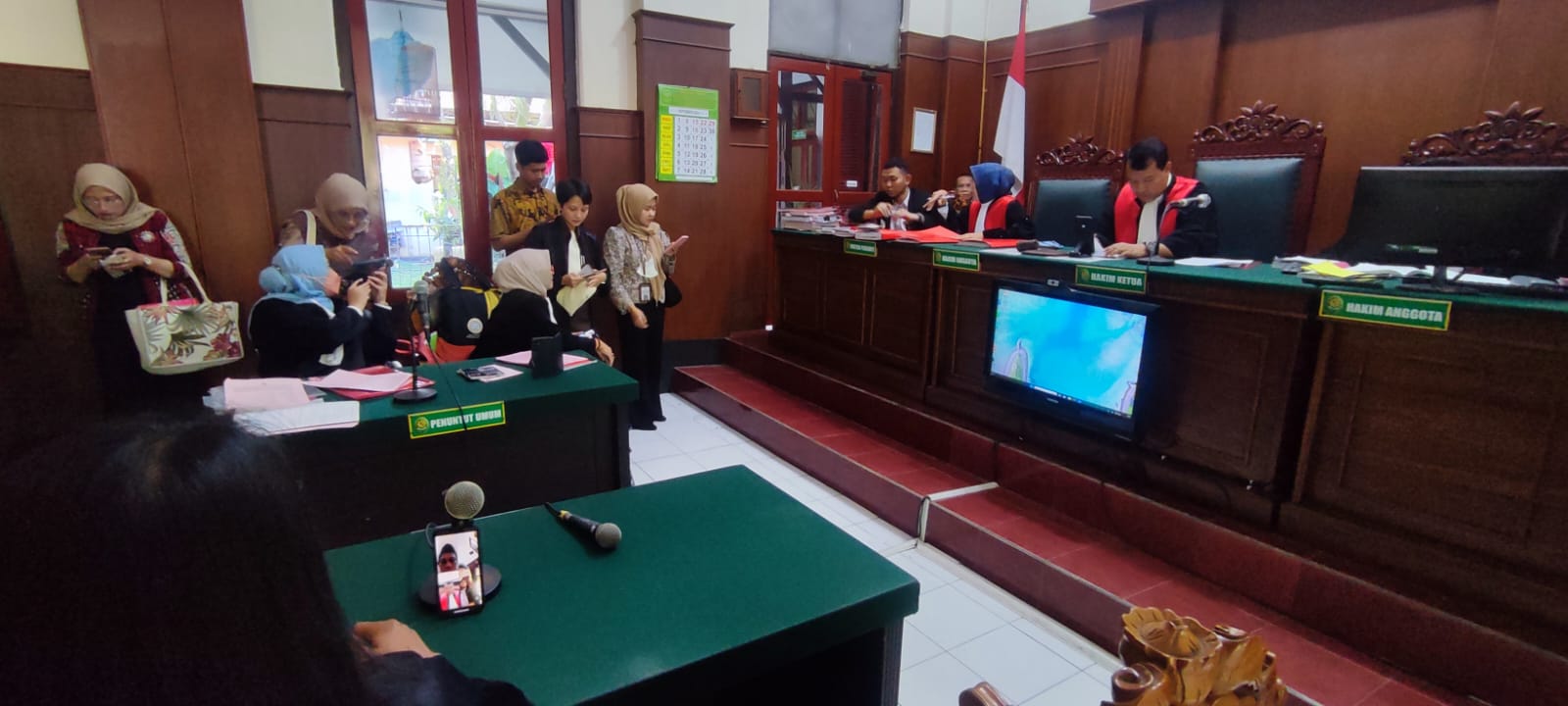 Hobi Cubit Sabu Pembeli, Warga Medokan Semampir Divonis 5,5 Tahun 