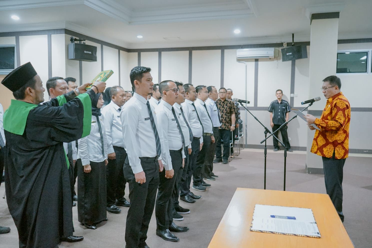 Piutang Pajak di Gresik Capai Rp 271,1 Miliar, Sebanyak 17 Jurusita Pajak Daerah Dilantik