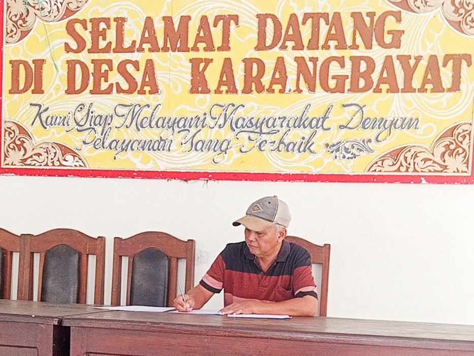 Mantan  Jurnalis Ingin Terus Mengabdi, Totok Sumianta Daftar BPD Karangbayat Jember 