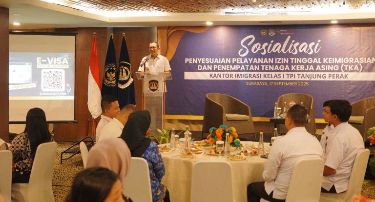 Dorong Layanan Transparan, Imigrasi Tanjung Perak Gelar Sosialisasi Izin Tinggal dan TKA