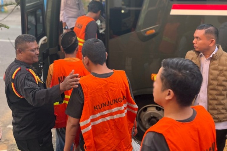 27 Narapidana Lapas Kediri Dipindahkan ke Madiun