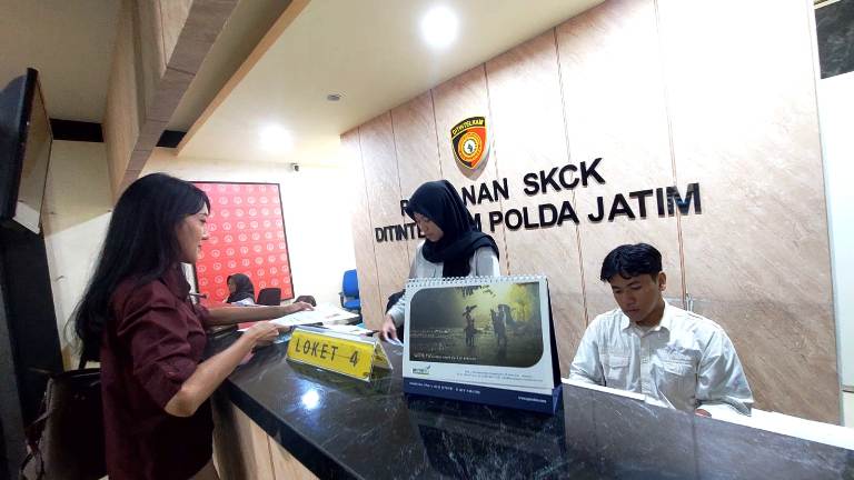 Mengintip Kemudahan Pengurusan SKCK di Polda Jatim via Aplikasi Polri Super App
