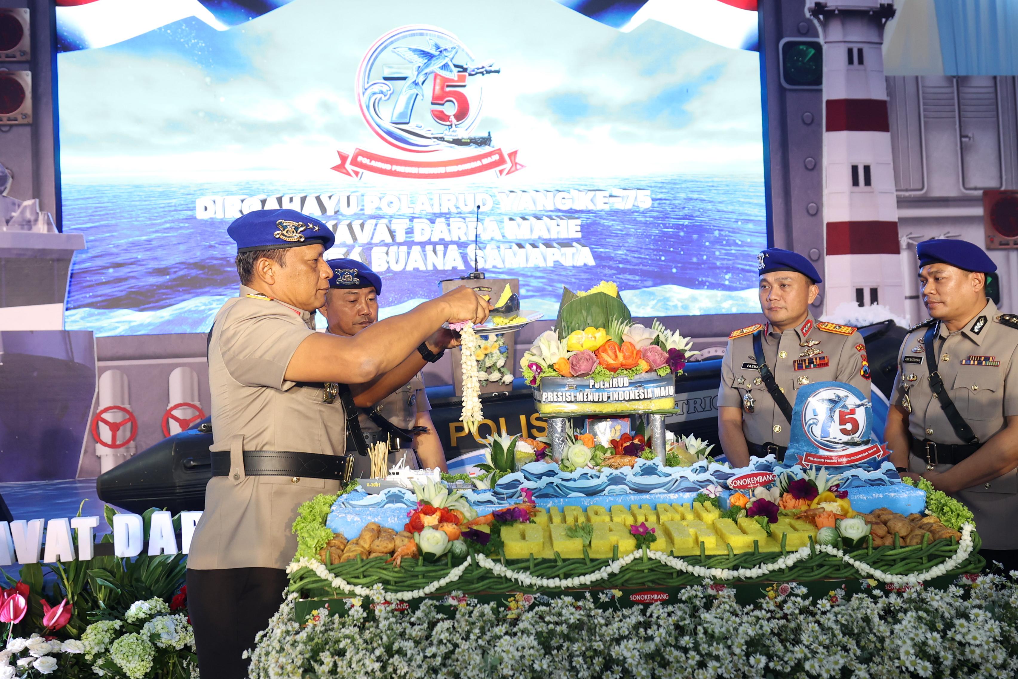 HUT ke-75 Polairud, Irjenpol Nanang Minta Personel Komitmen Beri Pelayanan Terbaik untuk Masyarakat