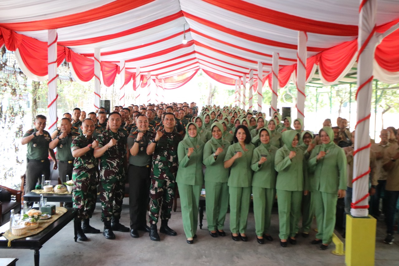 Kunjungi Kodim 0816/Sidoarjo, Danrem 084/BJ Santuni Yatim