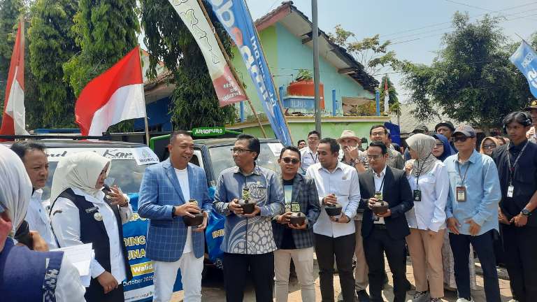 Kementerian UMKM Lepas Ekspor 15 Ton Kopi Argopuro Situbondo ke Arab Saudi