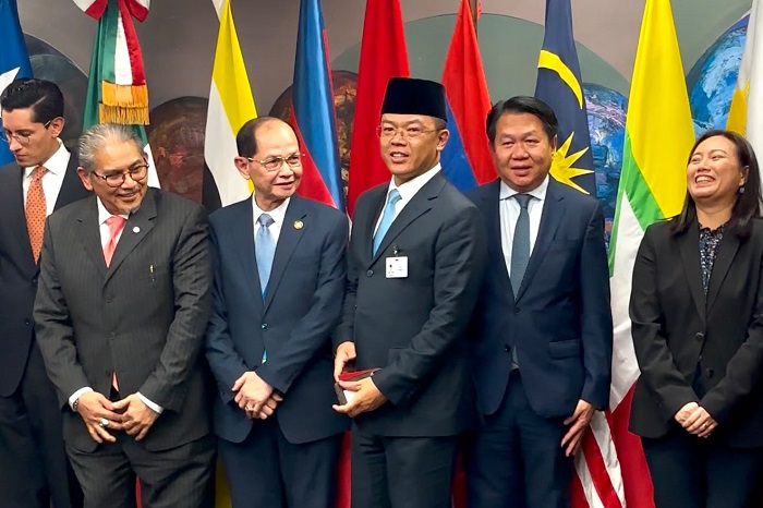 Indonesia Bebas Visa Diplomatik dan Dinas dengan Lebanon, Saint Vincent, dan Dominika
