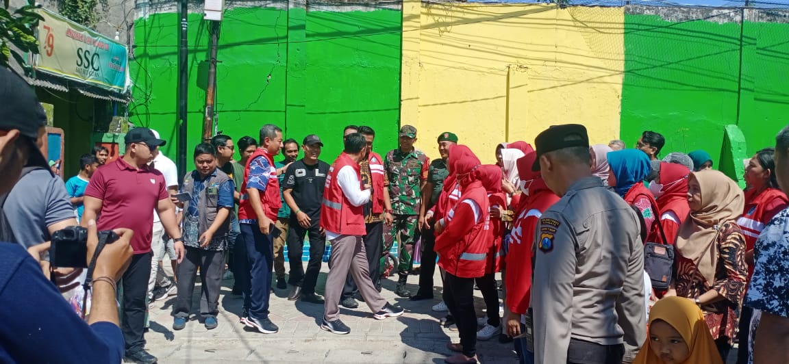 Polsek Karangpilang Amankan Kunjungan Wali Kota Surabaya   