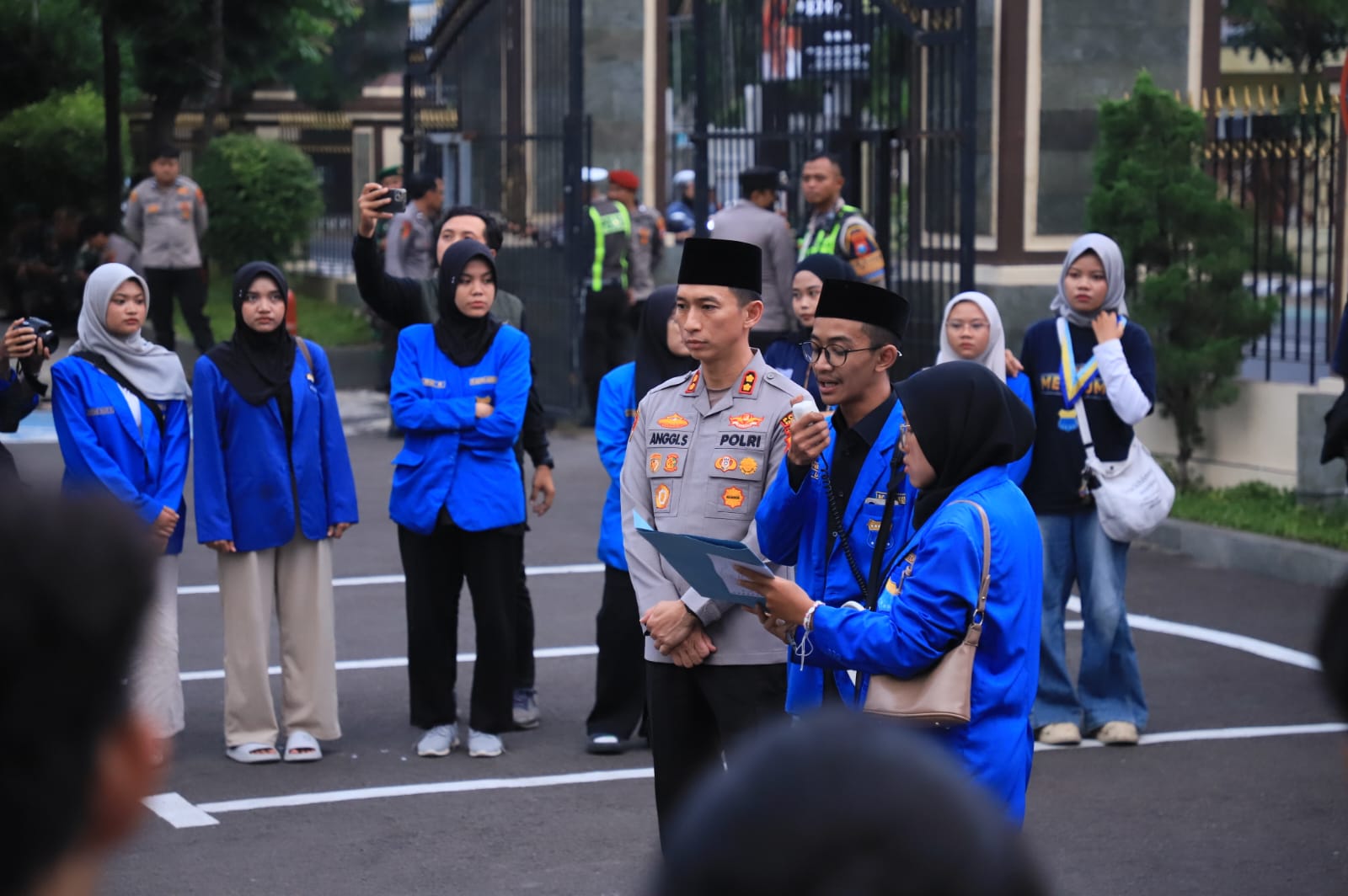 Kapolres Kediri Kota Audiensi dengan Mahasiswa, Tegaskan Terbuka pada Kritik dan Reformasi