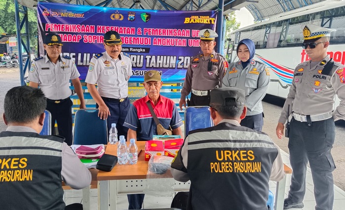 Satlantas Polres Pasuruan Kembali Gelar Ramp Check dan Periksa Narkoba Sopir Angkutan Umum