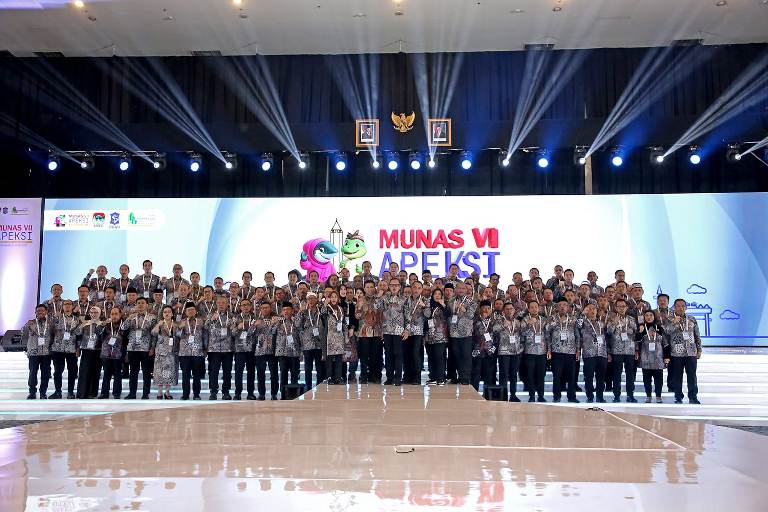 Sinergi Ekonomi Antardaerah, Koperasi Merah Putih Diteguhkan di Munas VII APEKSI 2025