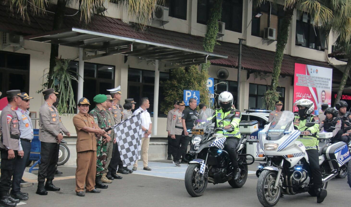 Bulan Bhakti TNI-Polri dengan Patroli Skala Besar Pemilu 2024