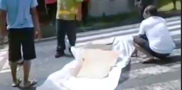 Siswi SMK Sukorejo Tewas Terlindas Bus ketika Menuju Lokasi PKL di Taman Safari Prigen