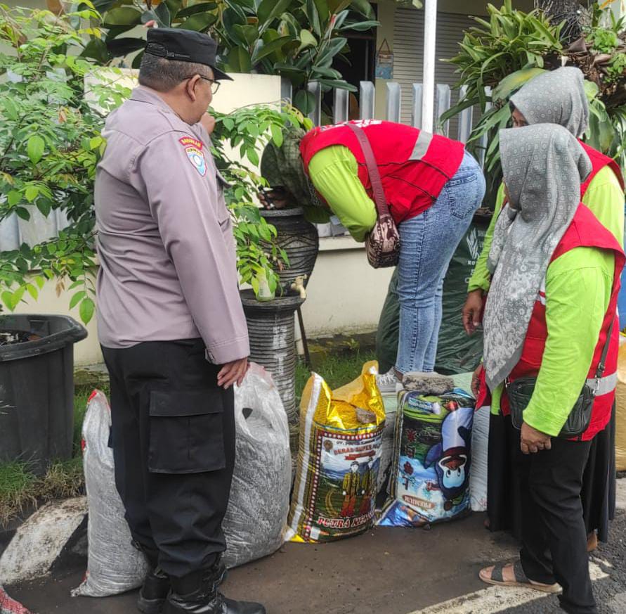 Sinergitas Polsek Rungkut dan Kader Surabaya Hebat Melawan Demam Berdarah