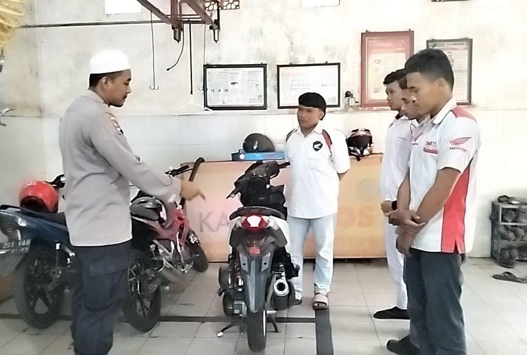 Cegah Knalpot Brong, Polres Pasuruan Kota Edukasi ke Bengkel Motor