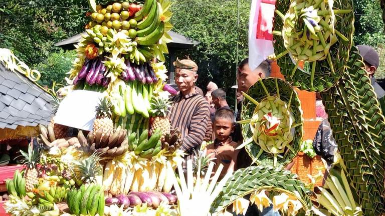 Sedekah Desa Kandangan: Memuliakan Leluhur, Menyemai Berkah di Bulan Suro