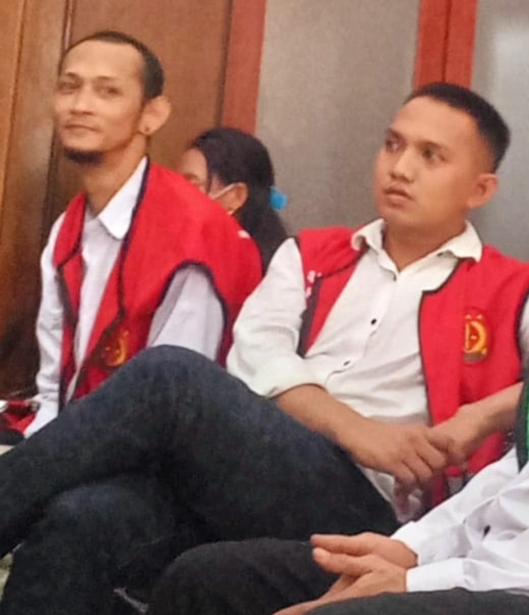 Tergiur Upah Jutaan Rupiah Jeruji Besi Didapat, Dua Kurir Narkoba Dihukum Belasan Tahun Penjara